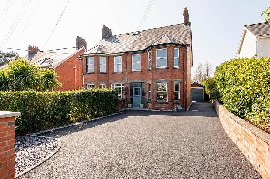 31 Upper Station Road