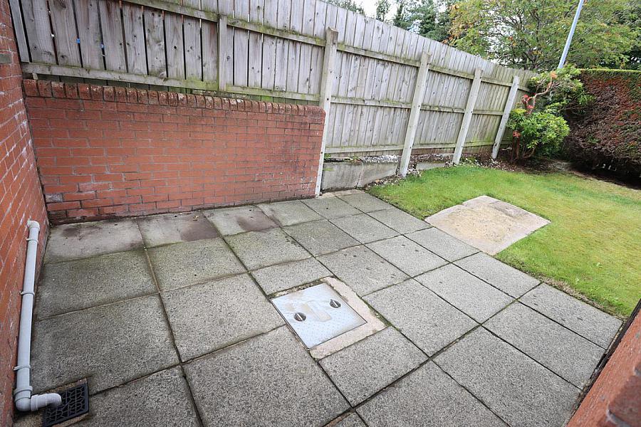 7 Ballyearl Close