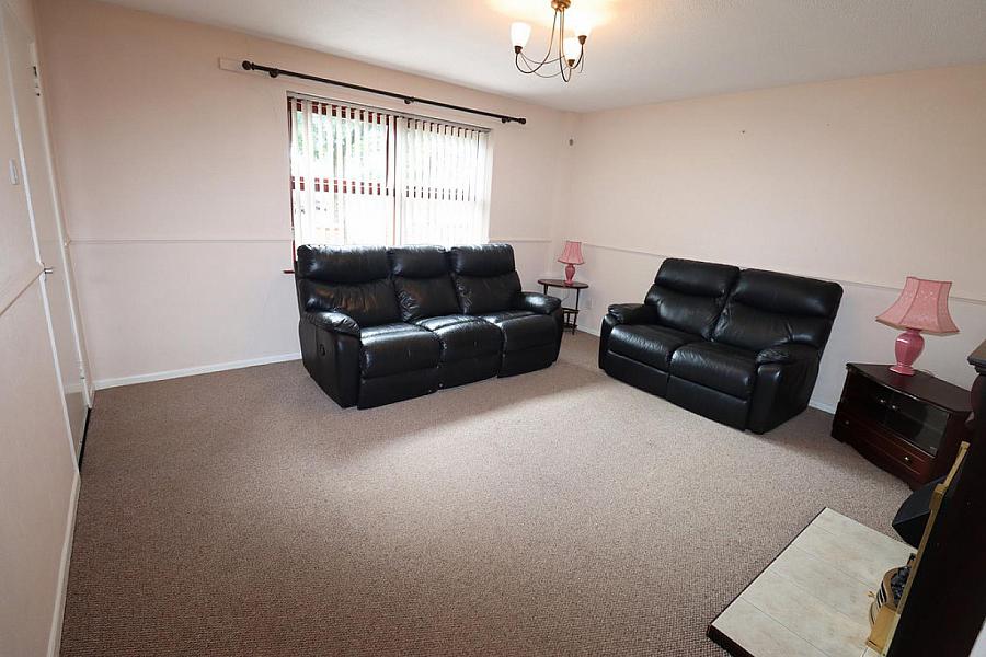 7 Ballyearl Close