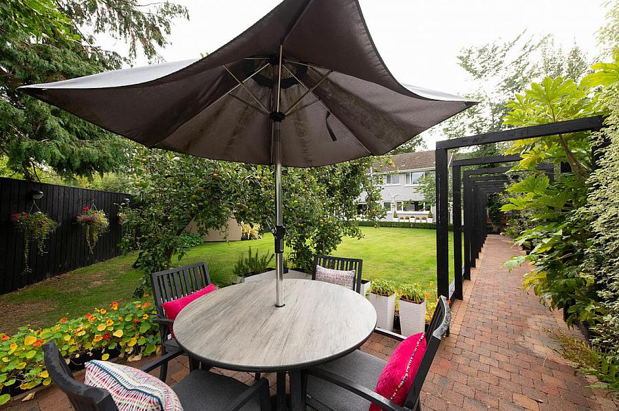 Railway Lodge, 103 Jordanstown Road