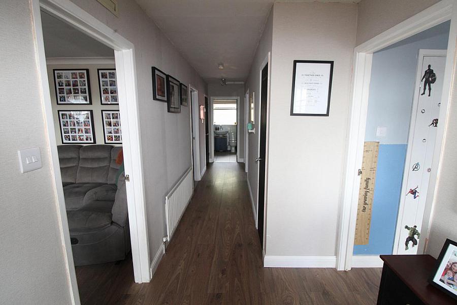 21 Hightown Gardens