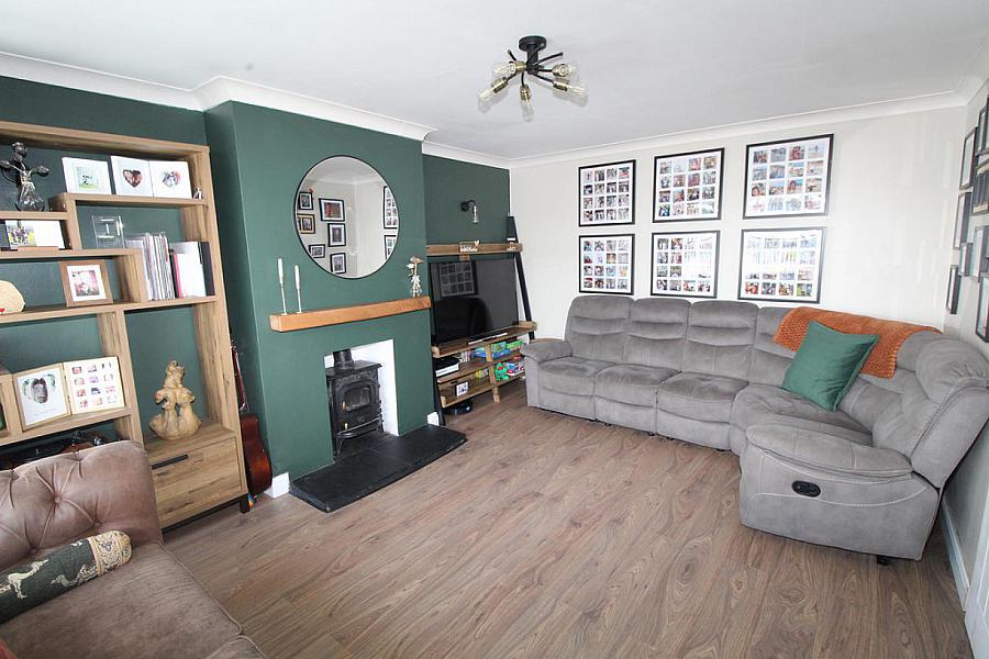 21 Hightown Gardens