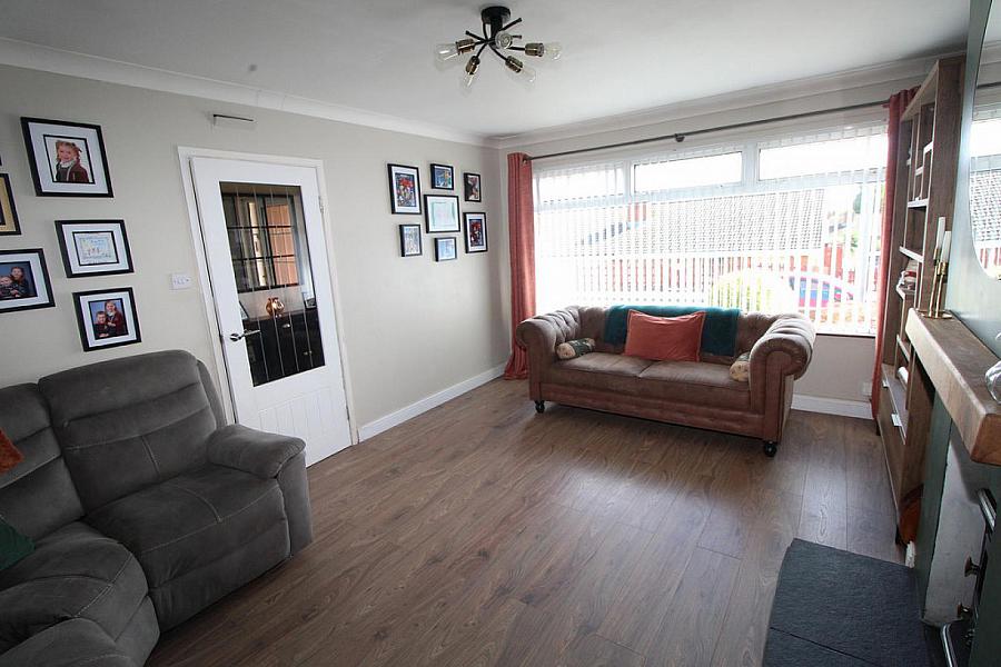 21 Hightown Gardens