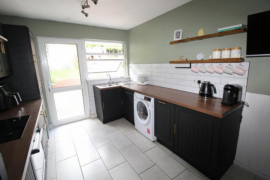 21 Hightown Gardens