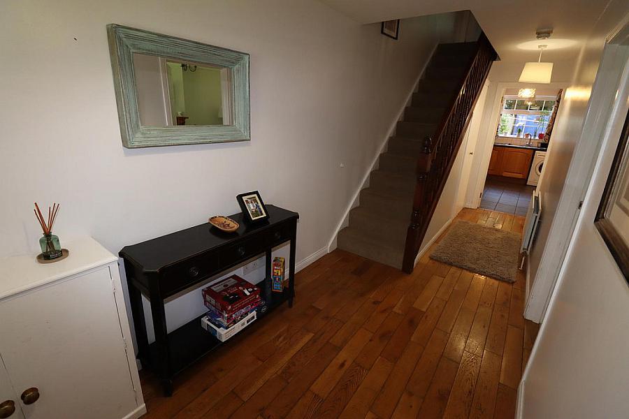 14 Glenavna Manor