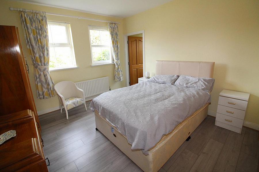 Apt 4 Glenkeen Manor