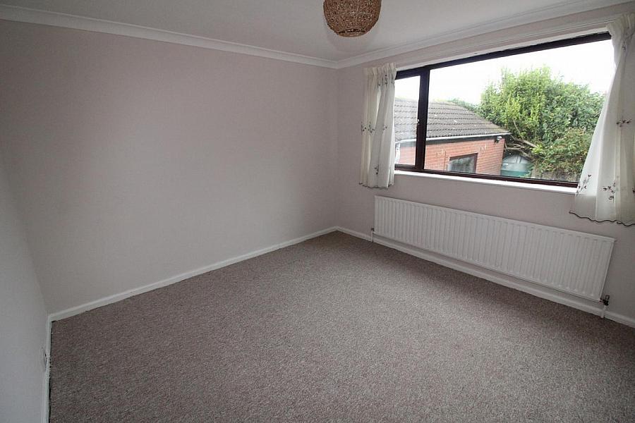 12 Fairhill Road