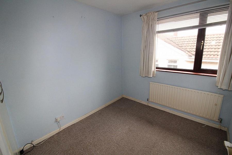 12 Fairhill Road