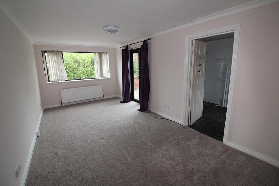12 Fairhill Road