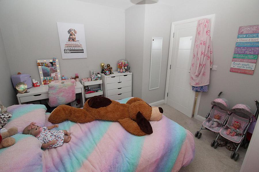 16 Carnlea Wood Glen