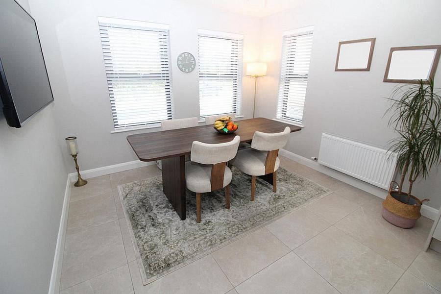 16 Carnlea Wood Glen