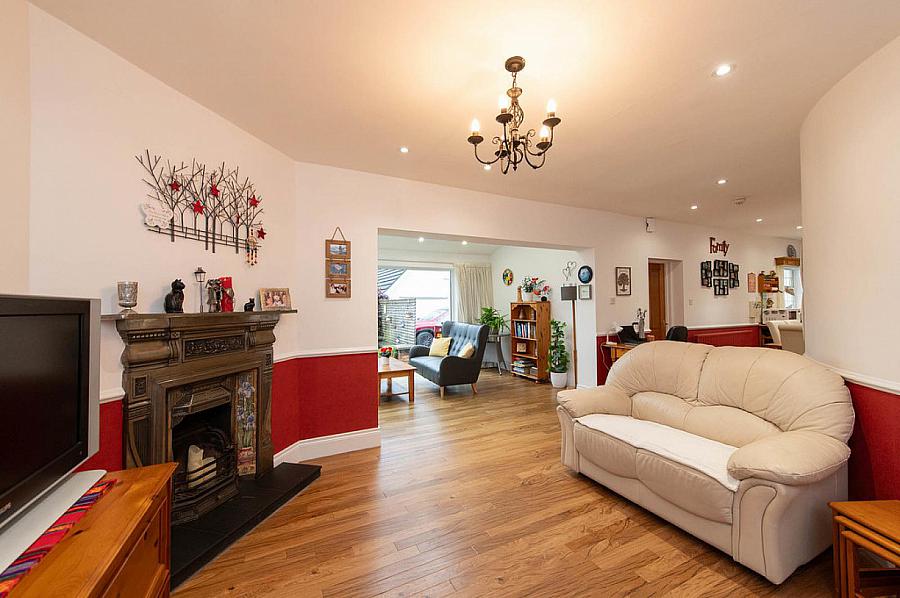44 Glenkeen Avenue 44 Glenkeen Avenue