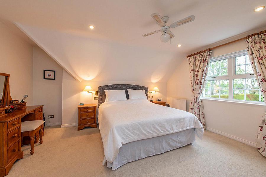 44 Glenkeen Avenue 44 Glenkeen Avenue