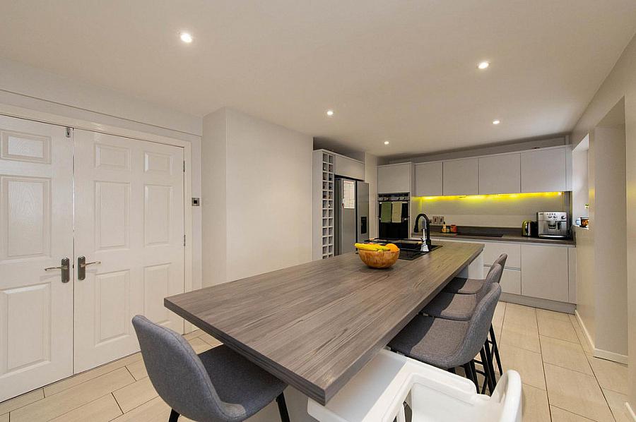 4 Kimberley Drive