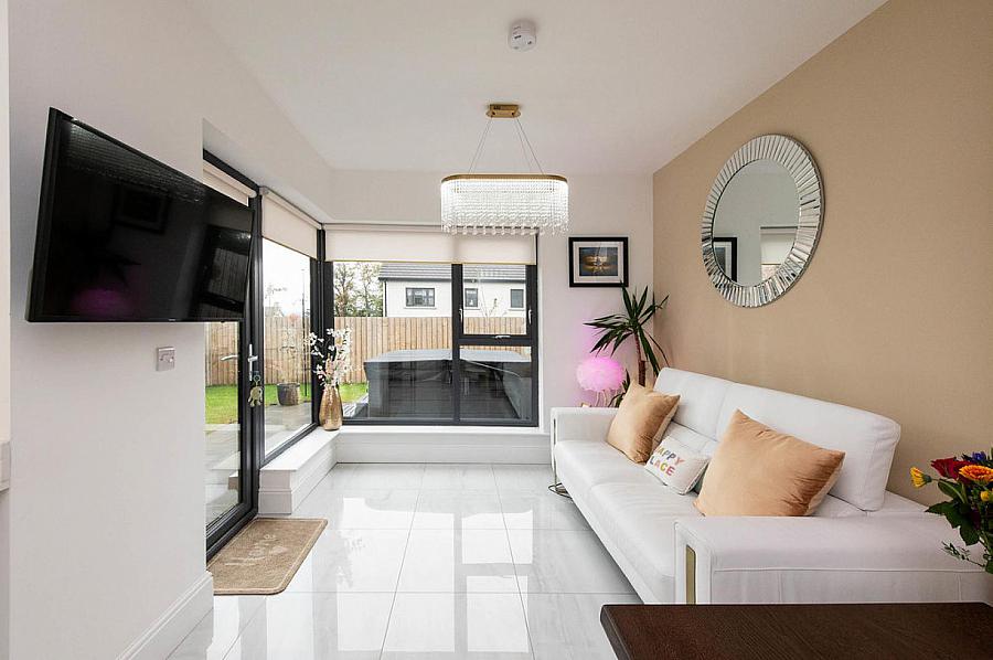 3 Barton Park Gardens