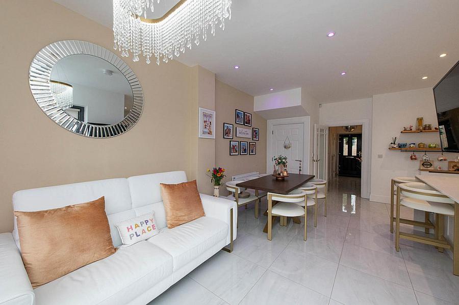 3 Barton Park Gardens