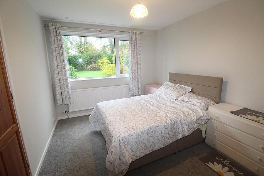 6 Lenamore Park