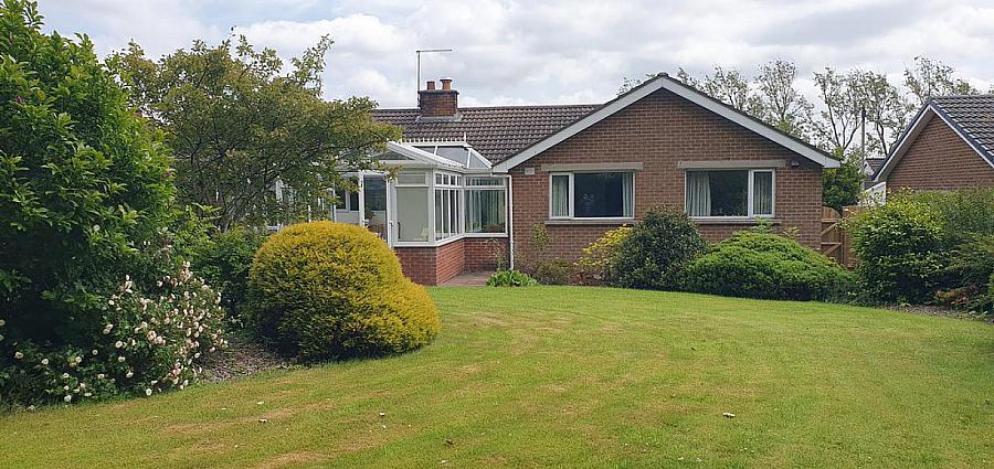 6 Lenamore Park