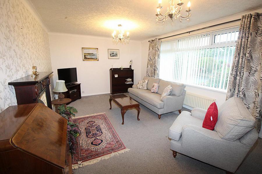 6 Lenamore Park