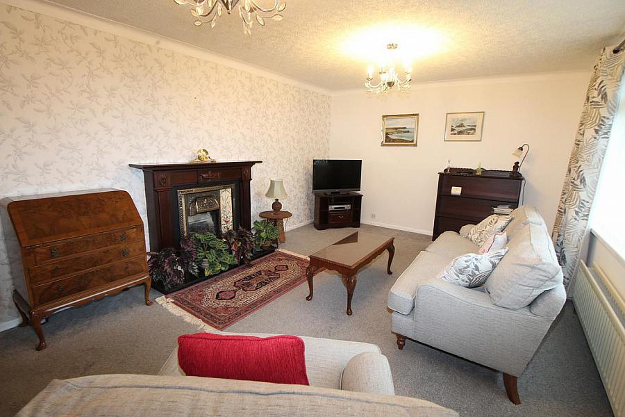 6 Lenamore Park