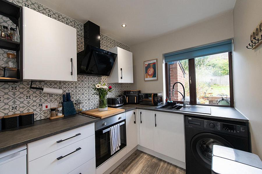 20 Collinward Avenue