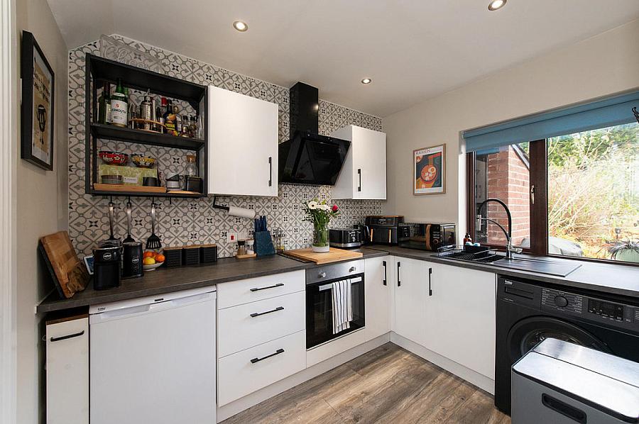 20 Collinward Avenue