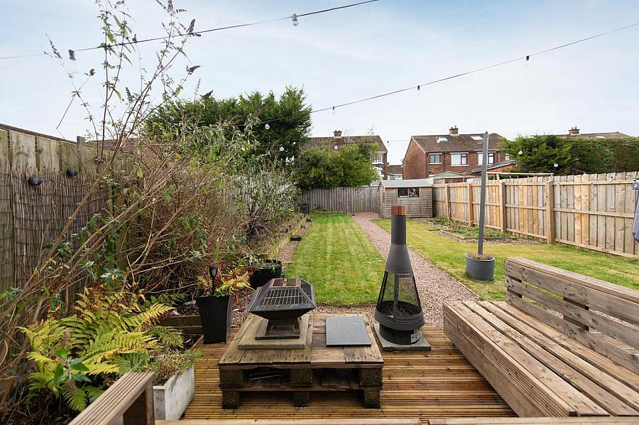 20 Collinward Avenue