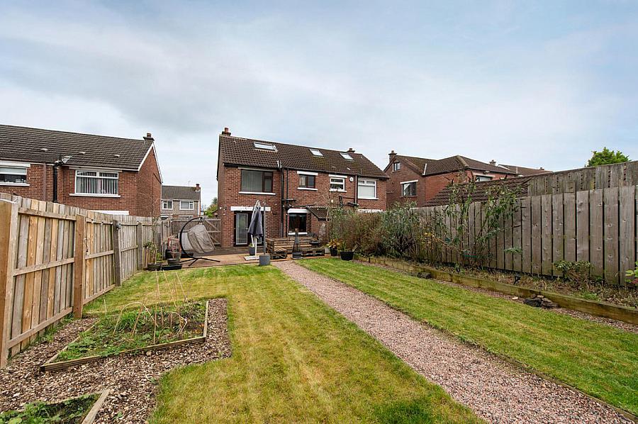 20 Collinward Avenue