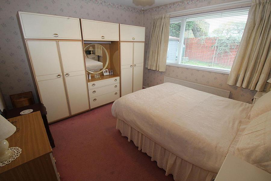 6 Hightown Drive 6 Hightown Drive