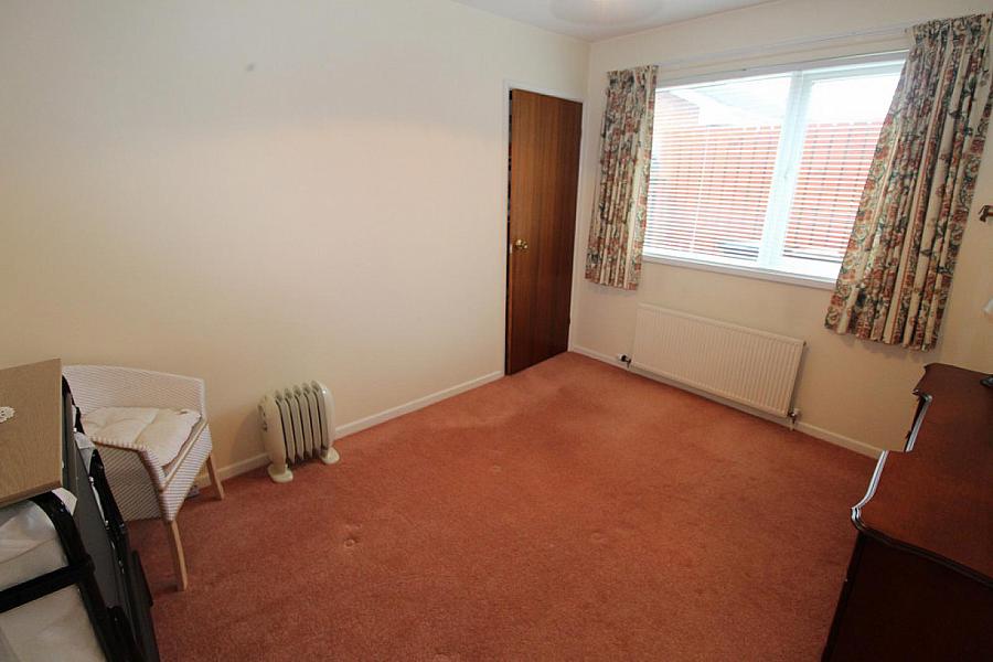 6 Hightown Drive 6 Hightown Drive