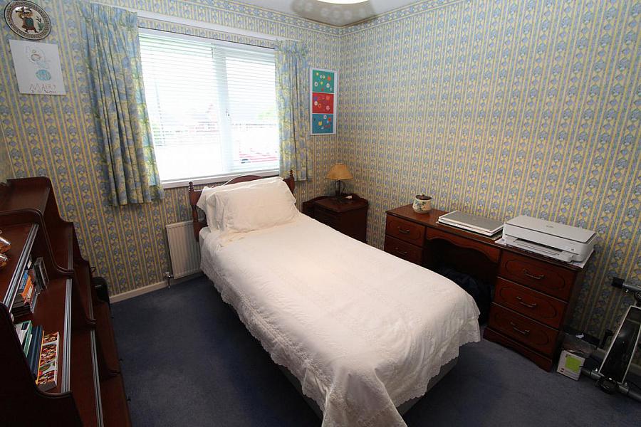 6 Hightown Drive 6 Hightown Drive