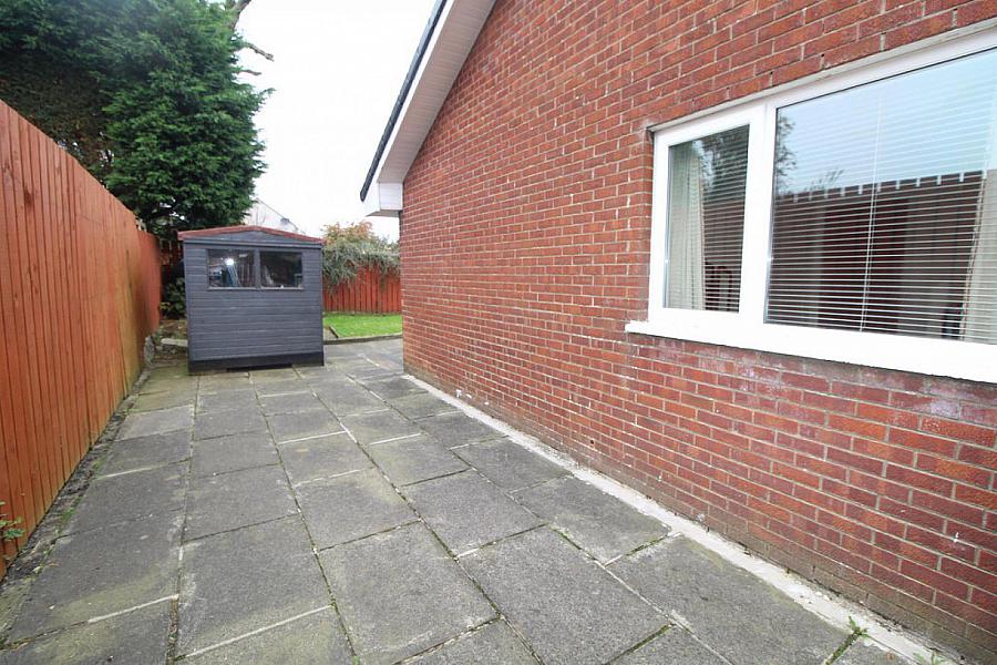 6 Hightown Drive 6 Hightown Drive