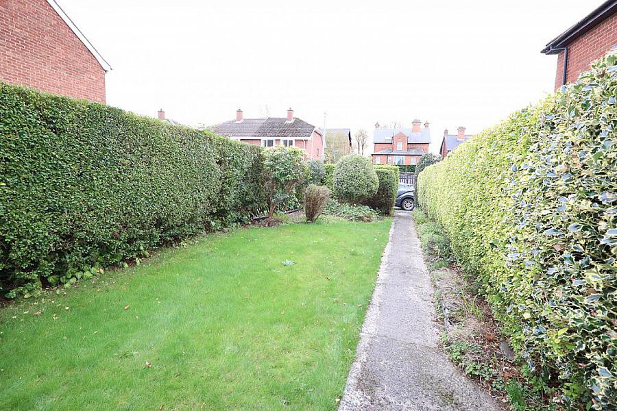 26 Ravenhill Gardens