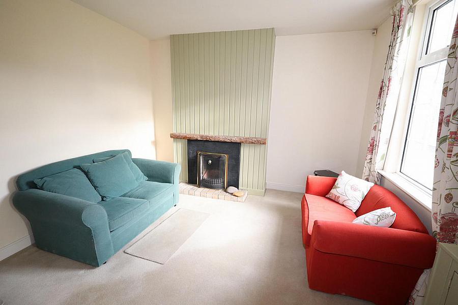 26 Ravenhill Gardens