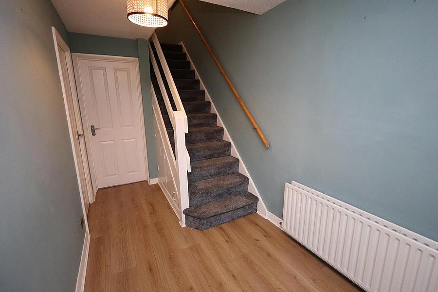 37 Ballyhenry Avenue