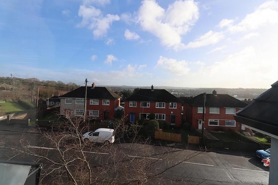 81H Ballyeaston Road