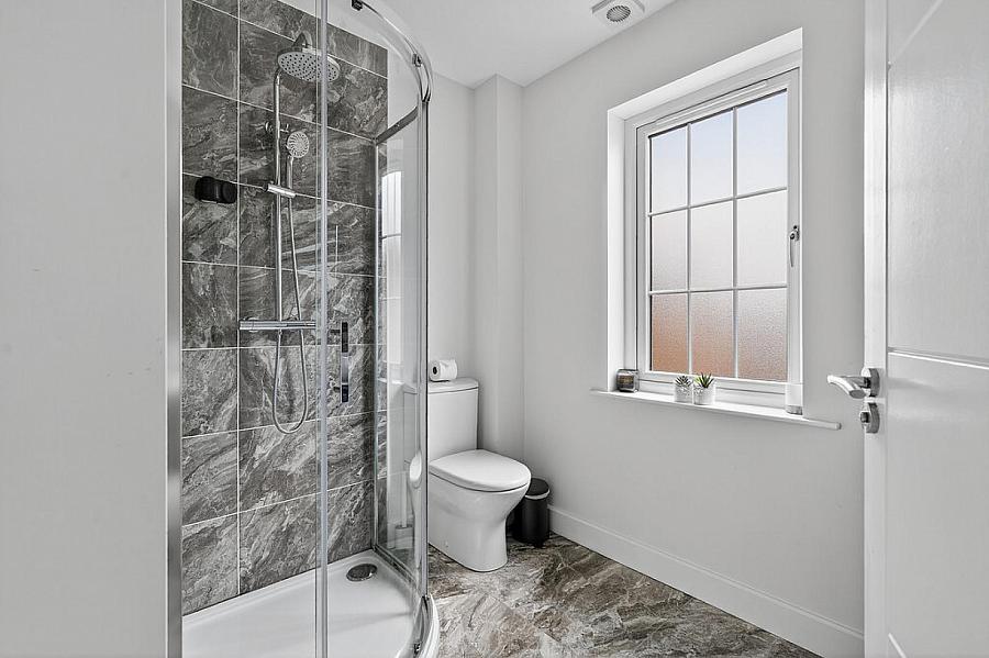 31 Bashford Park Hill