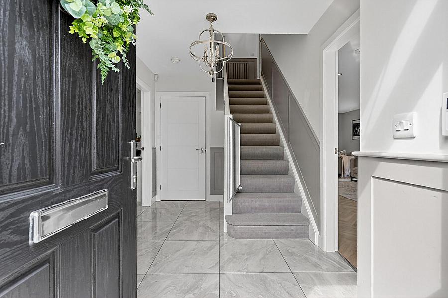 31 Bashford Park Hill