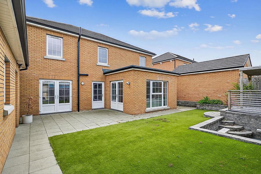 31 Bashford Park Hill