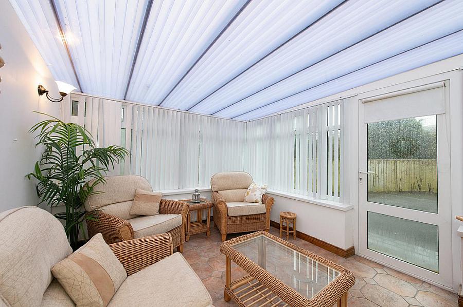 16 Hightown Crescent