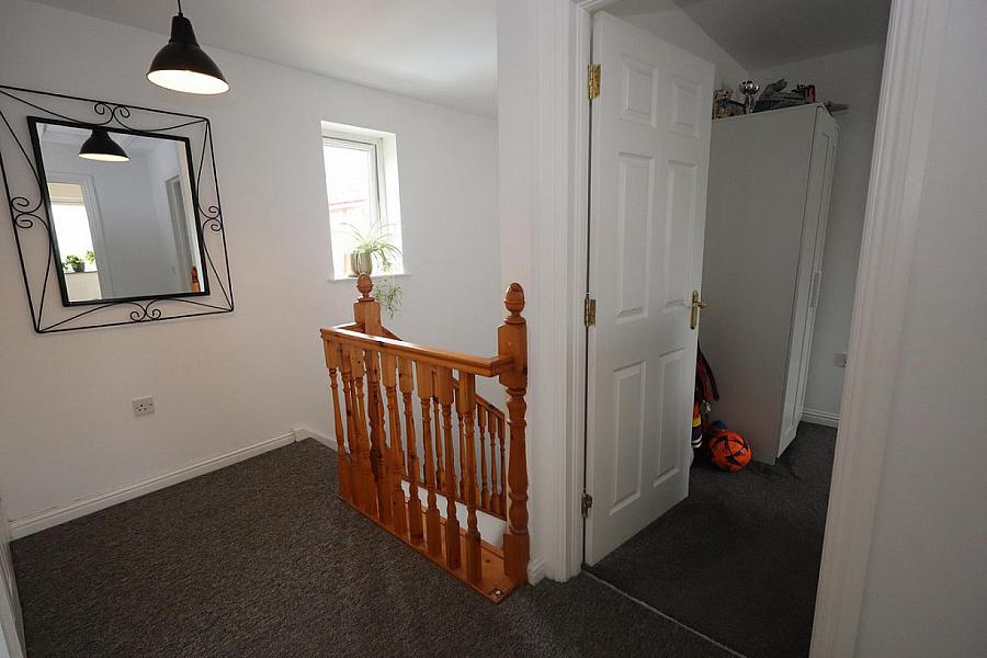 22 Glenmount Courtyard