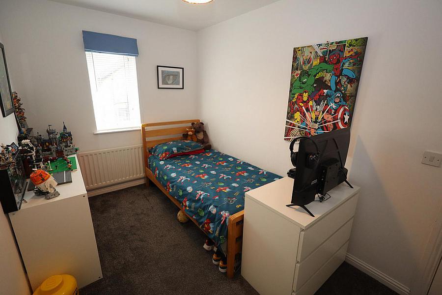 22 Glenmount Courtyard