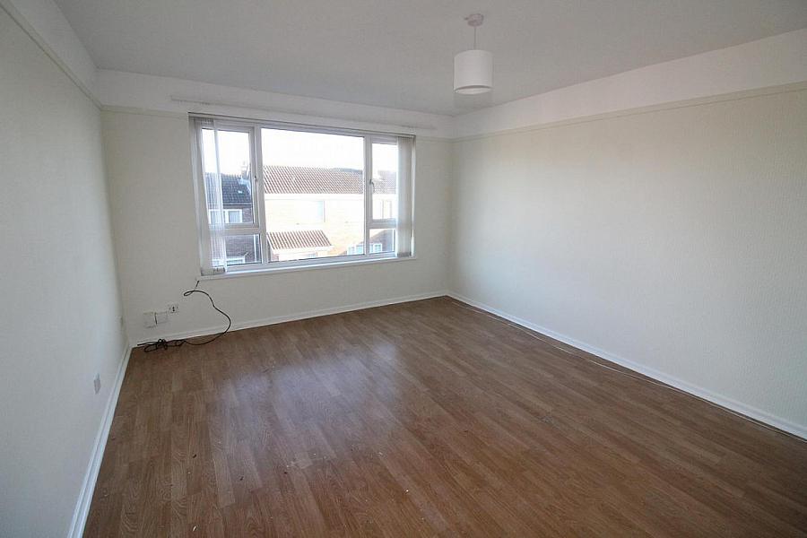 99 Bleach Green Avenue