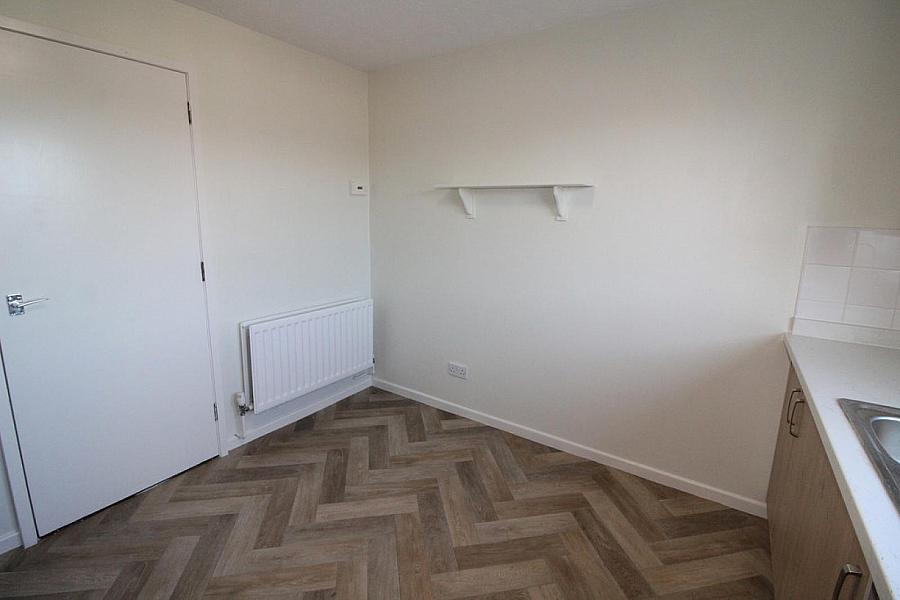 99 Bleach Green Avenue