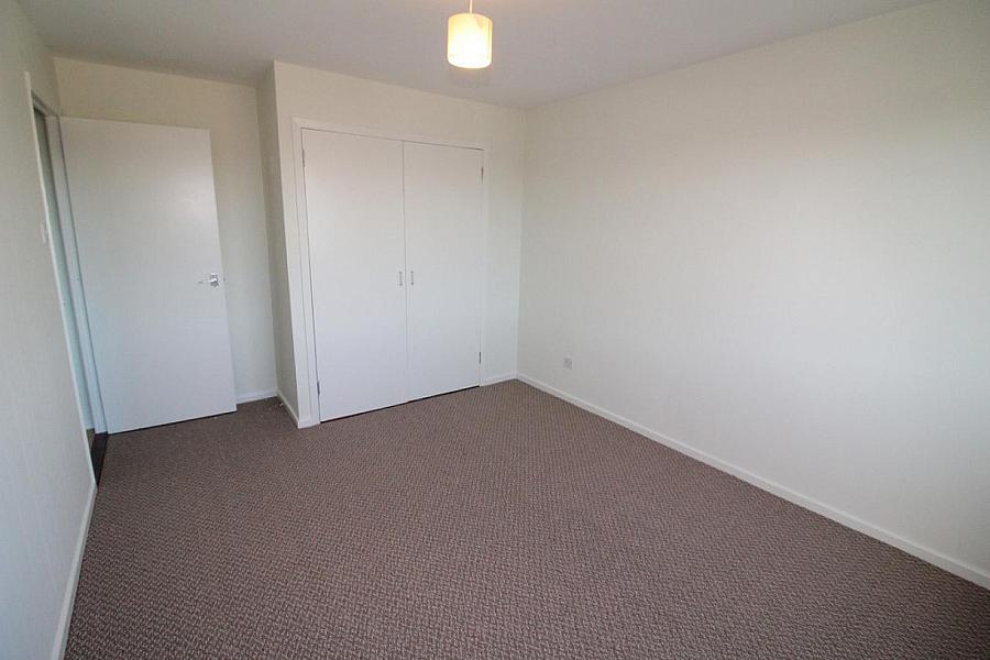 99 Bleach Green Avenue