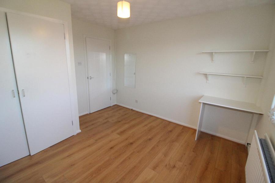 99 Bleach Green Avenue