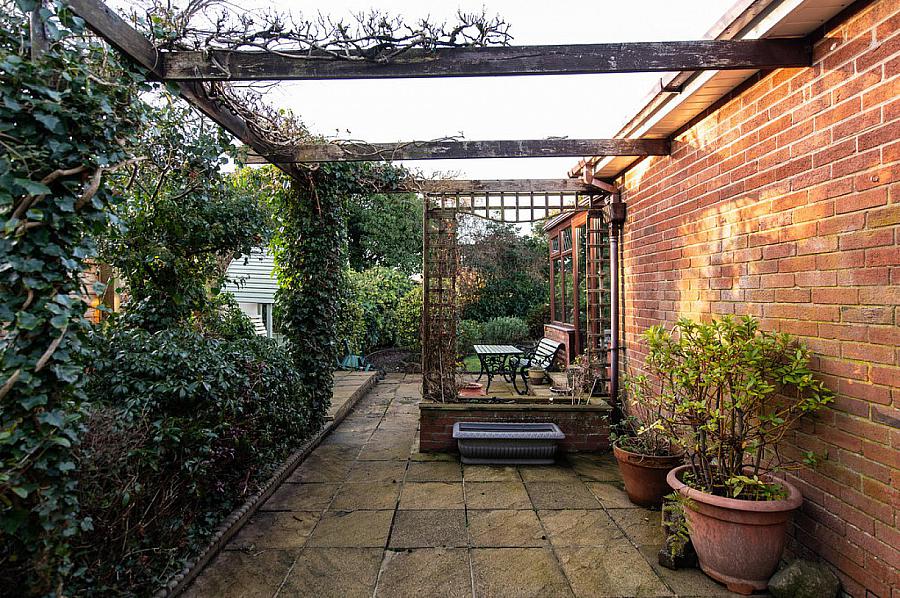 43 Glenwell Crescent