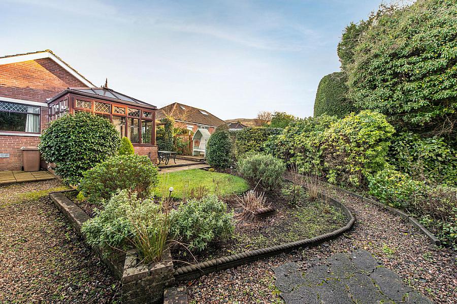 43 Glenwell Crescent