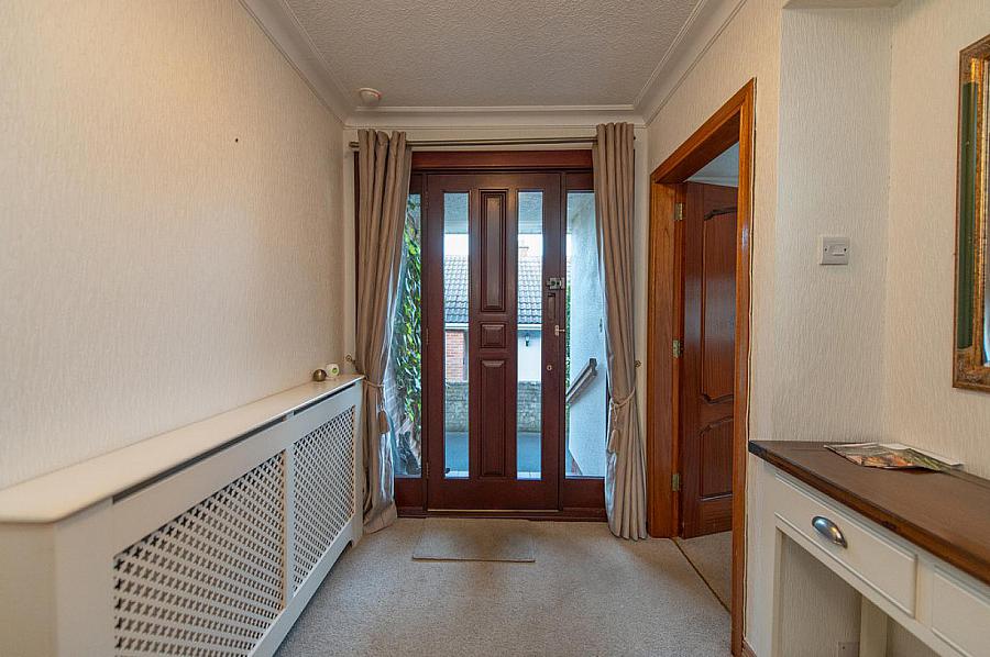 43 Glenwell Crescent