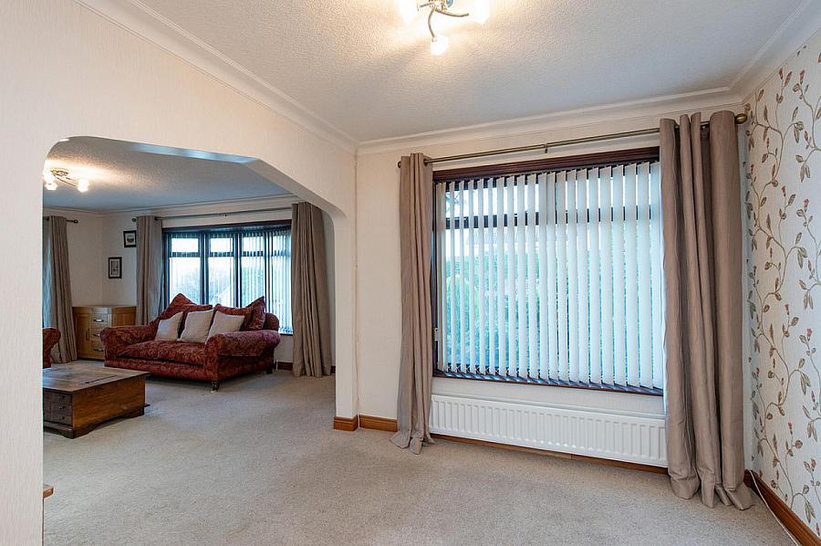 43 Glenwell Crescent